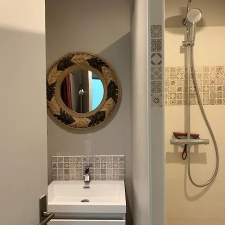 L'appartement Vue Mer De La Des Rosiers - Sur Mer Apartament