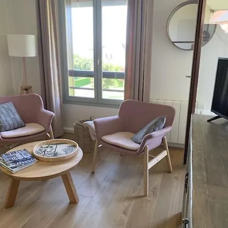 L'appartement Vue Mer De La Des Rosiers - Sur Mer