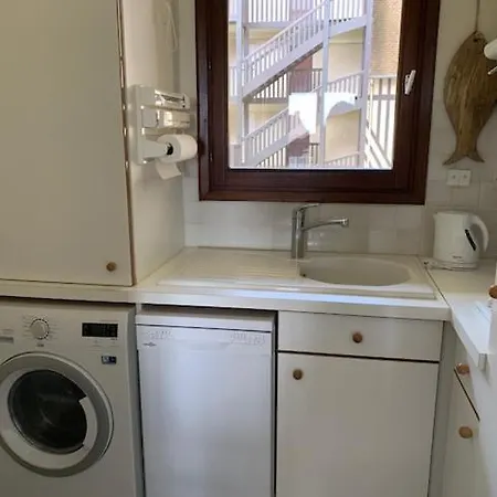 L'appartement Vue Mer De La Des Rosiers - Sur Mer 아파트 *
