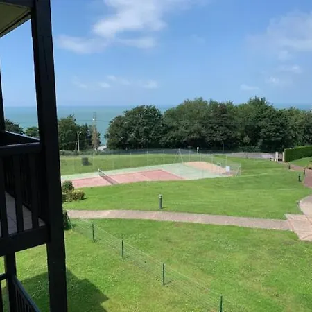 L'appartement Vue Mer De La Des Rosiers - Sur Mer 아파트 *