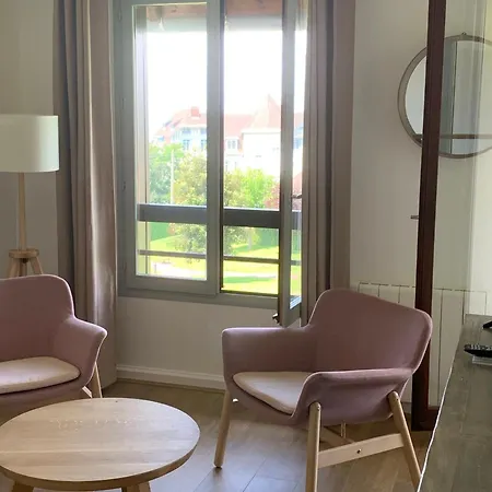 L'appartement Vue Mer De La Des Rosiers - Sur Mer Апартаменты Трувиль-сюр-Мер